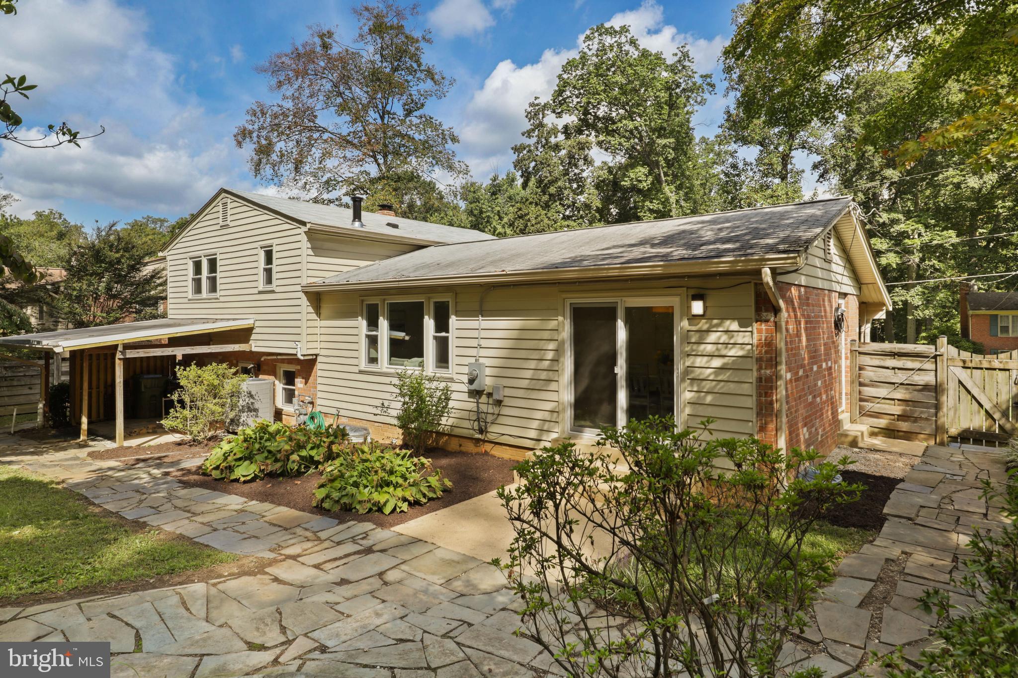 8939 ORANGE HUNT LANE