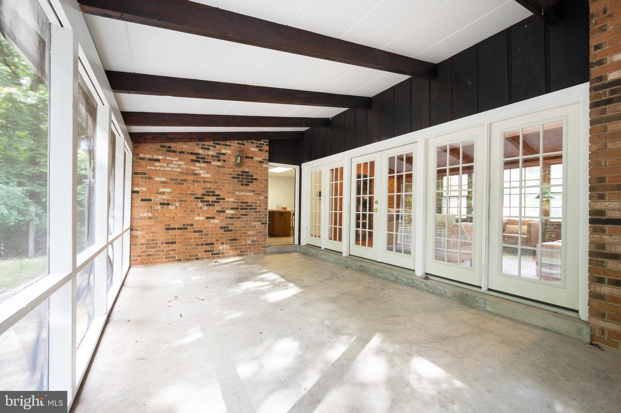 5113 COLEBROOK PLACE