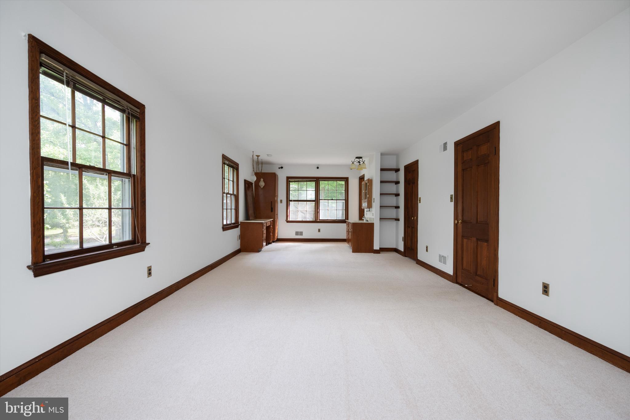 5113 COLEBROOK PLACE