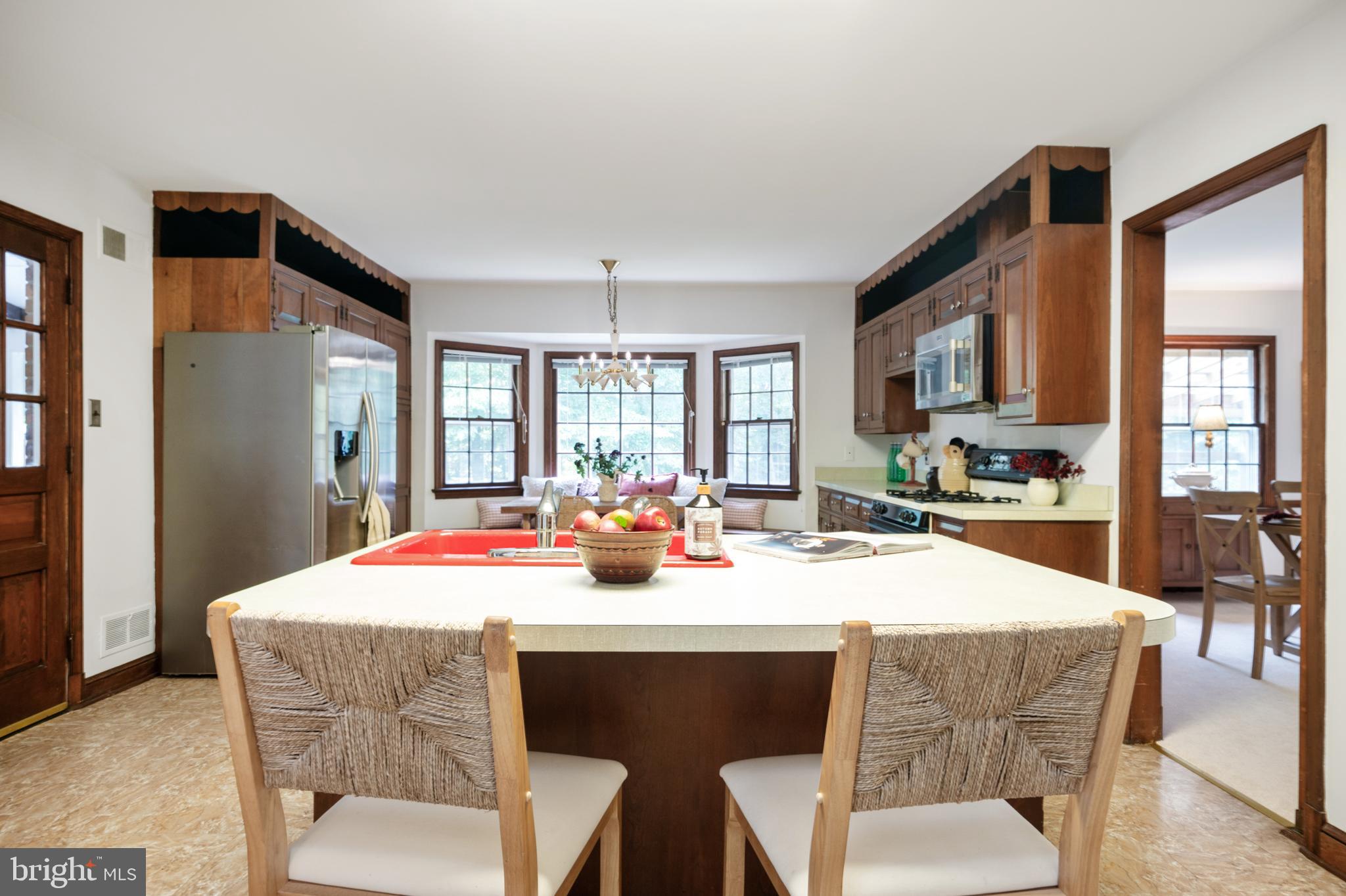 5113 COLEBROOK PLACE