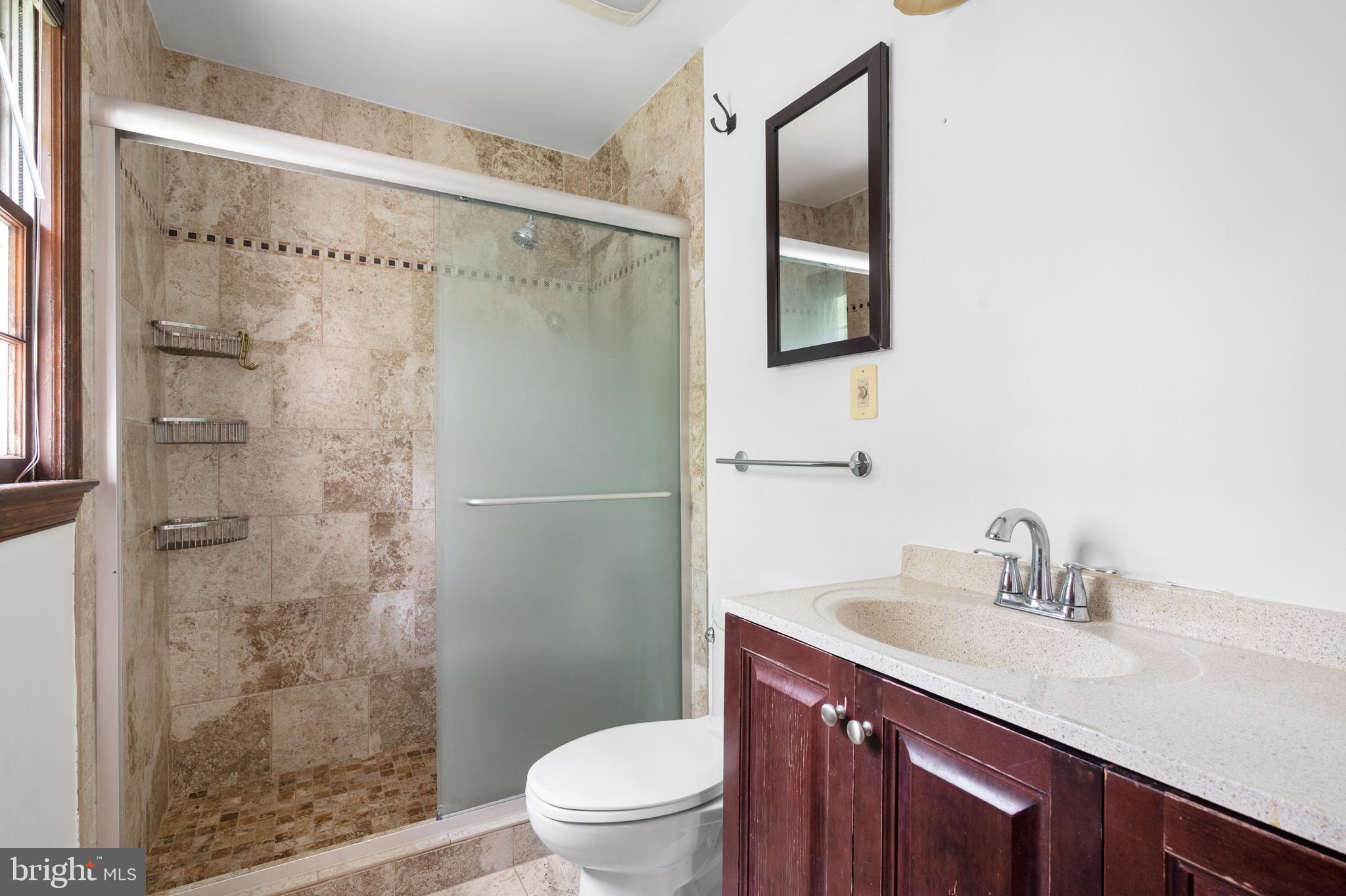 5113 COLEBROOK PLACE