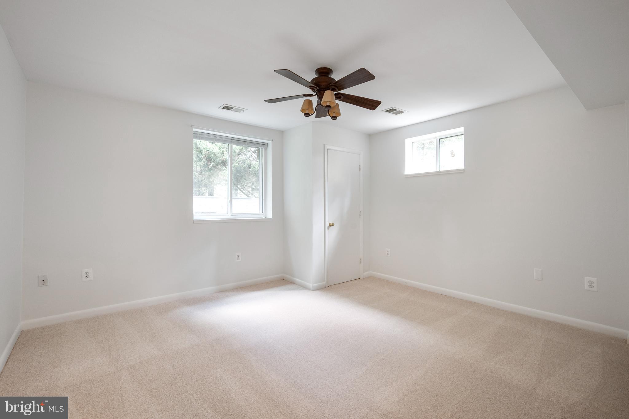 5113 COLEBROOK PLACE