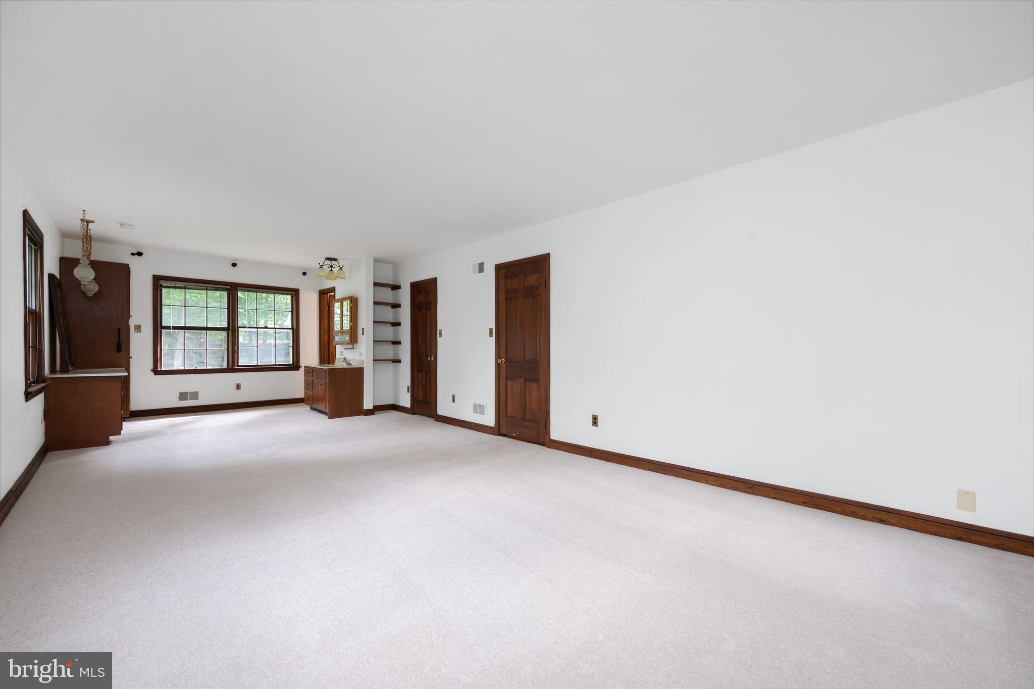 5113 COLEBROOK PLACE