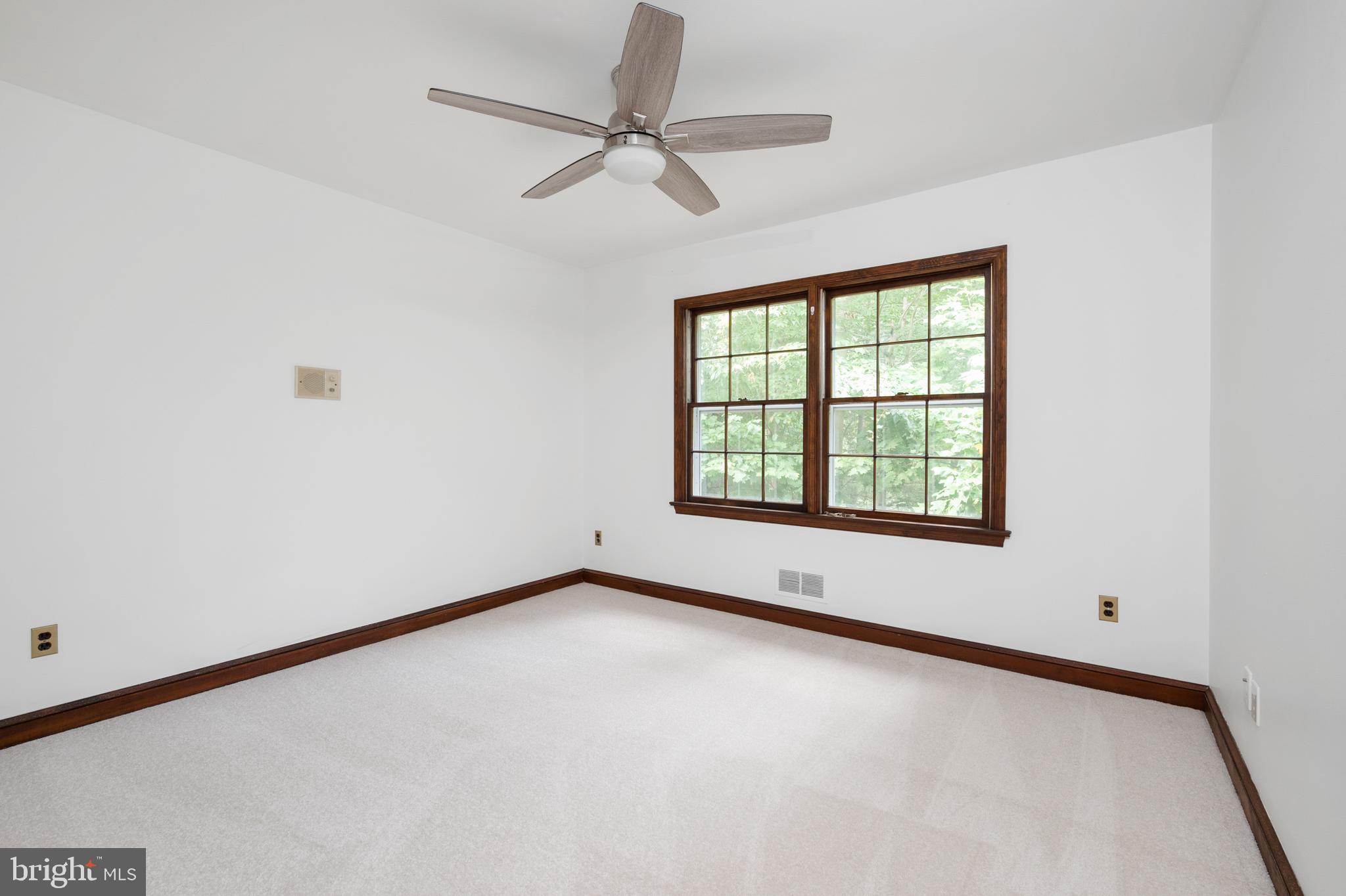 5113 COLEBROOK PLACE