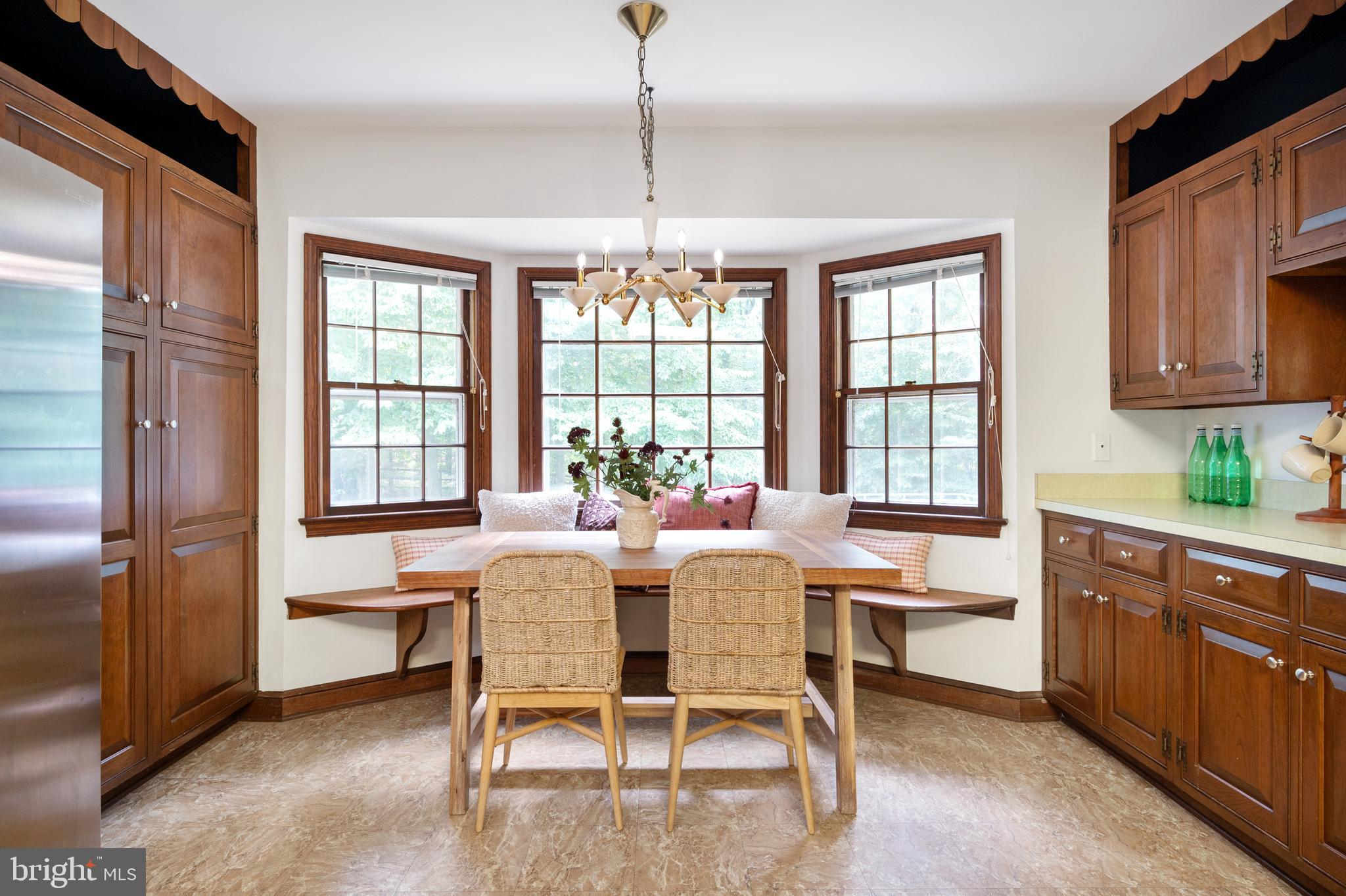 5113 COLEBROOK PLACE