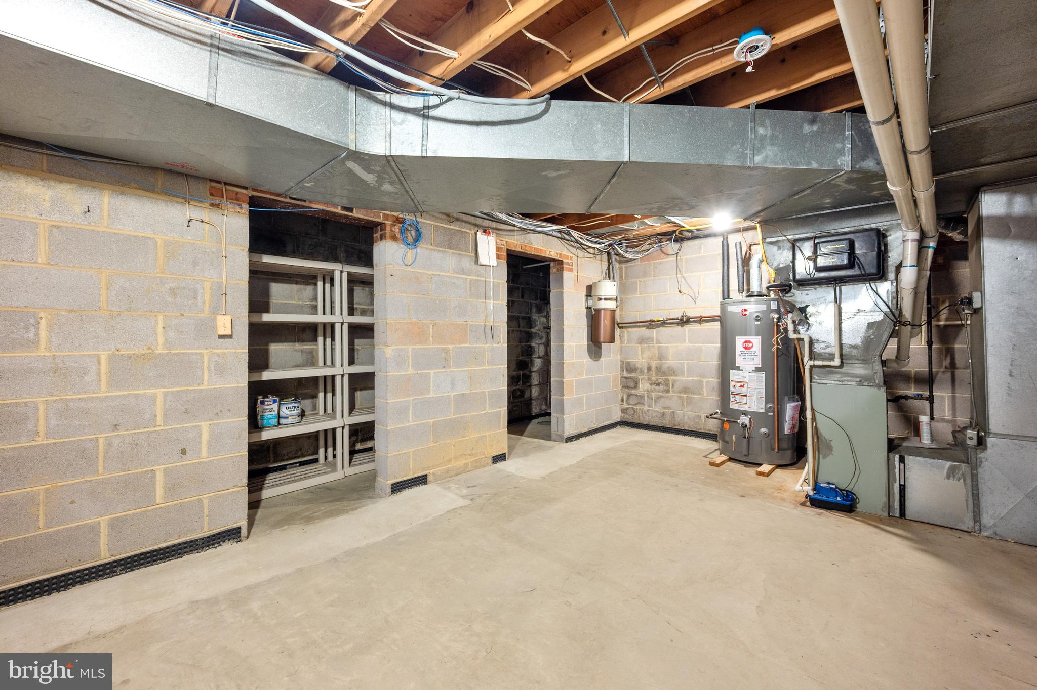 5113 COLEBROOK PLACE