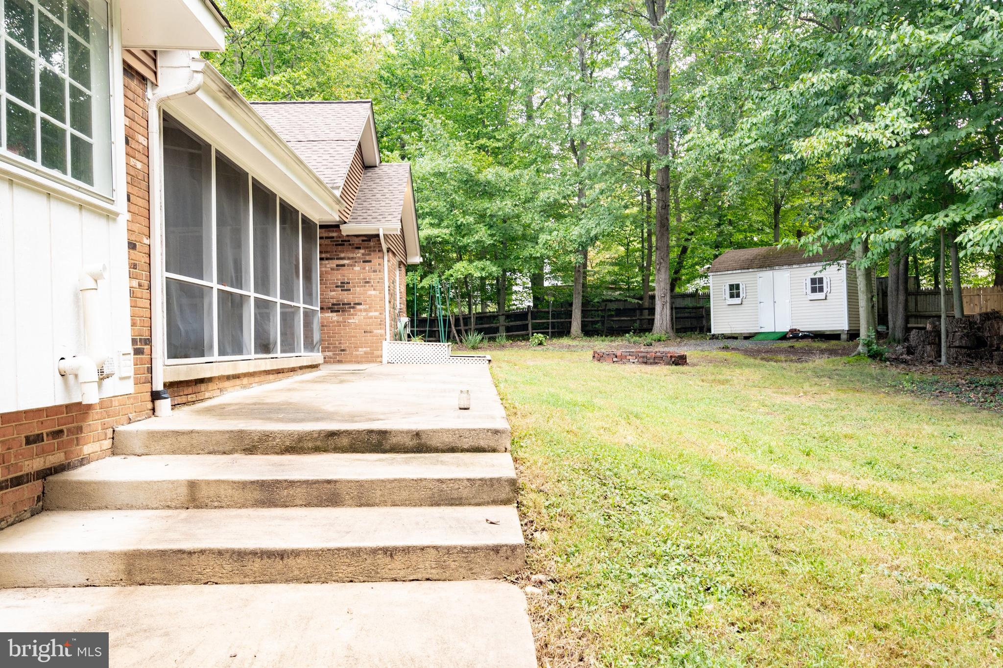 5113 COLEBROOK PLACE