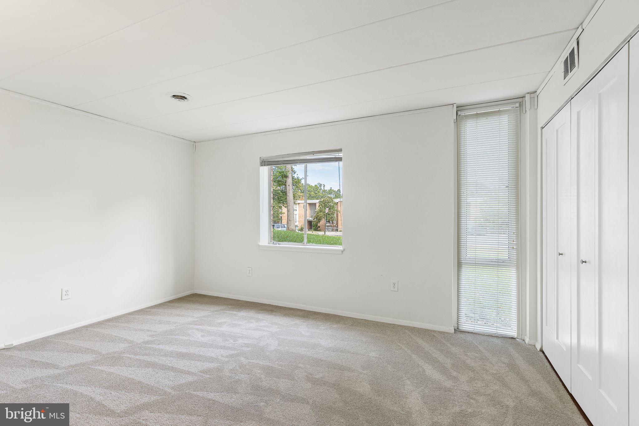 2611 FORT FARNSWORTH ROAD 302