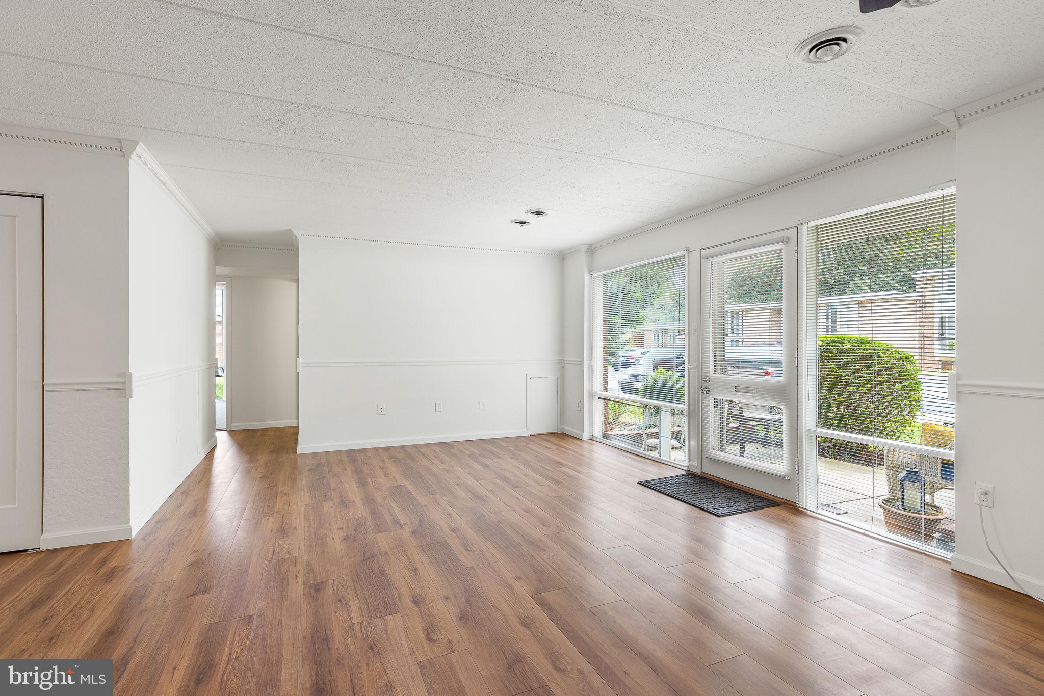 2611 FORT FARNSWORTH ROAD 302