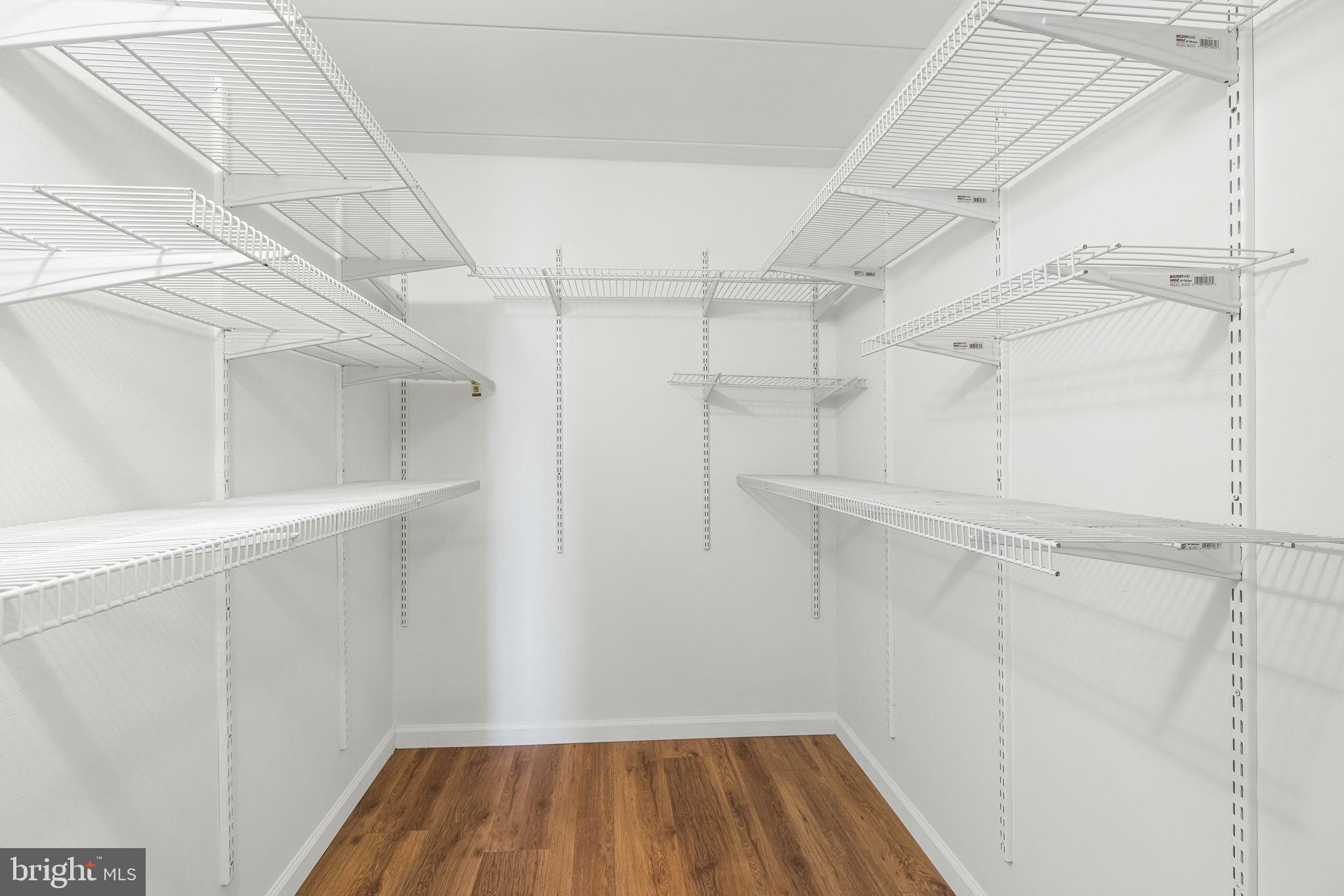 2611 FORT FARNSWORTH ROAD 302