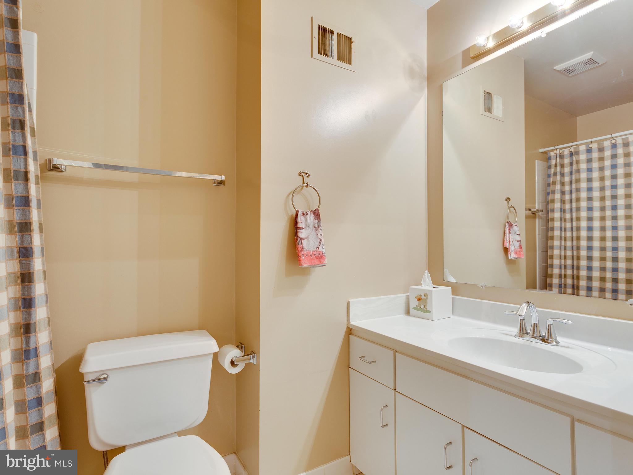 6357 ENGLISH IVY WAY