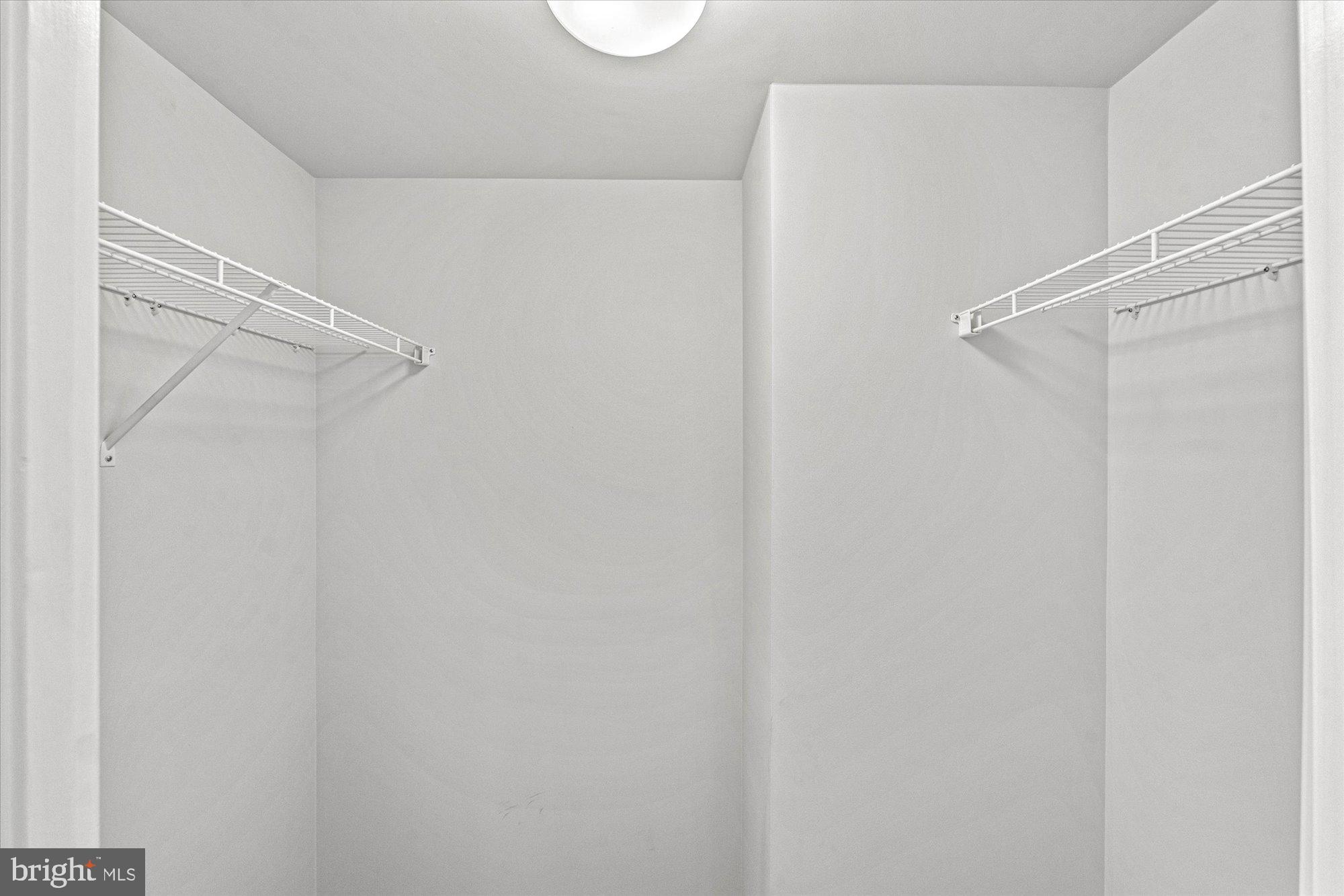 2451 MIDTOWN AVENUE 1123