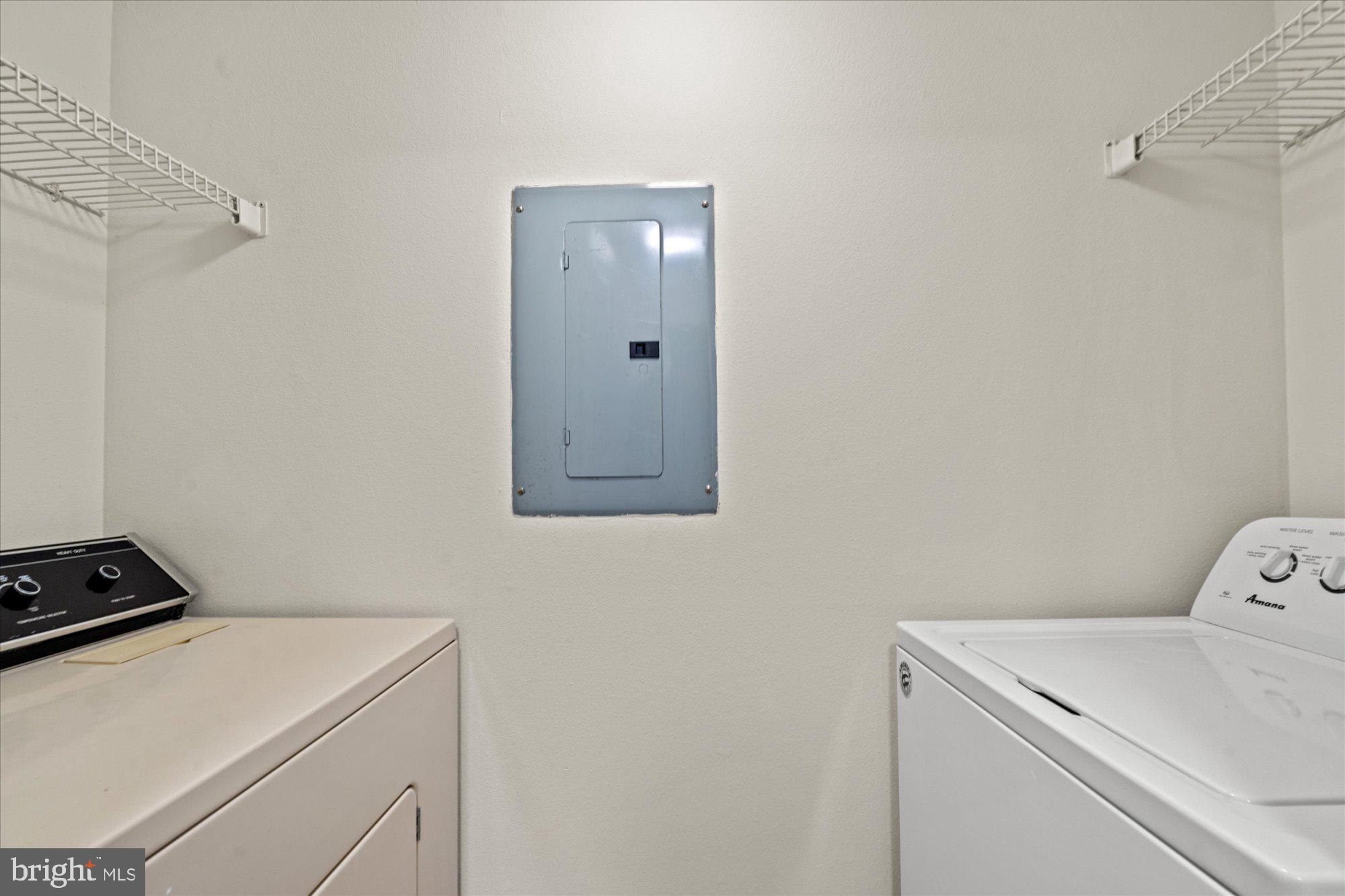 1524 LINCOLN WAY 307