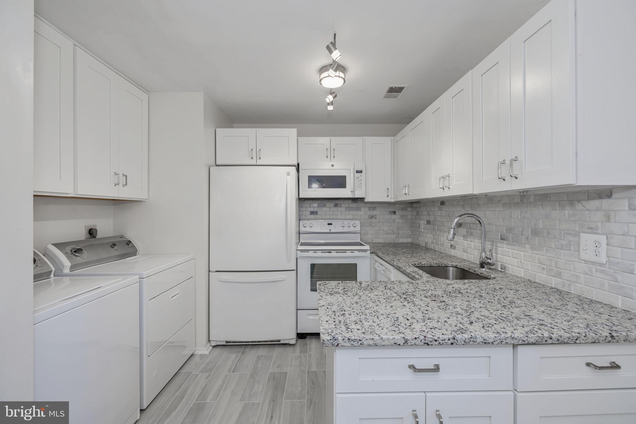 2665 GLENGYLE DRIVE 60