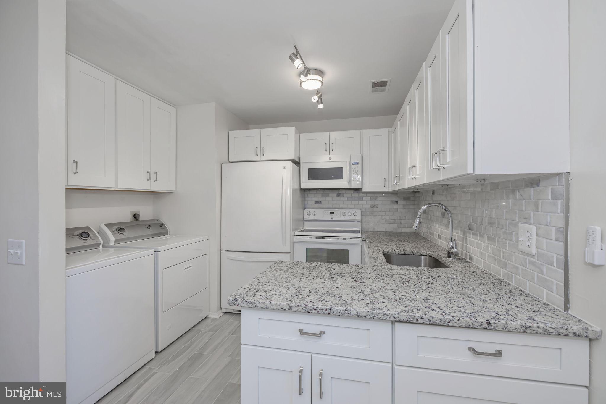 2665 GLENGYLE DRIVE 60