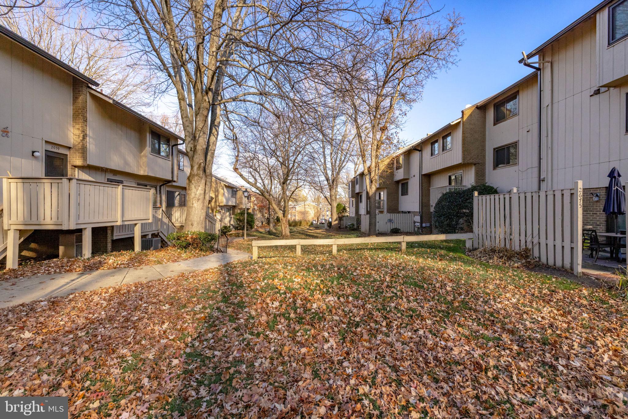 2665 GLENGYLE DRIVE 60