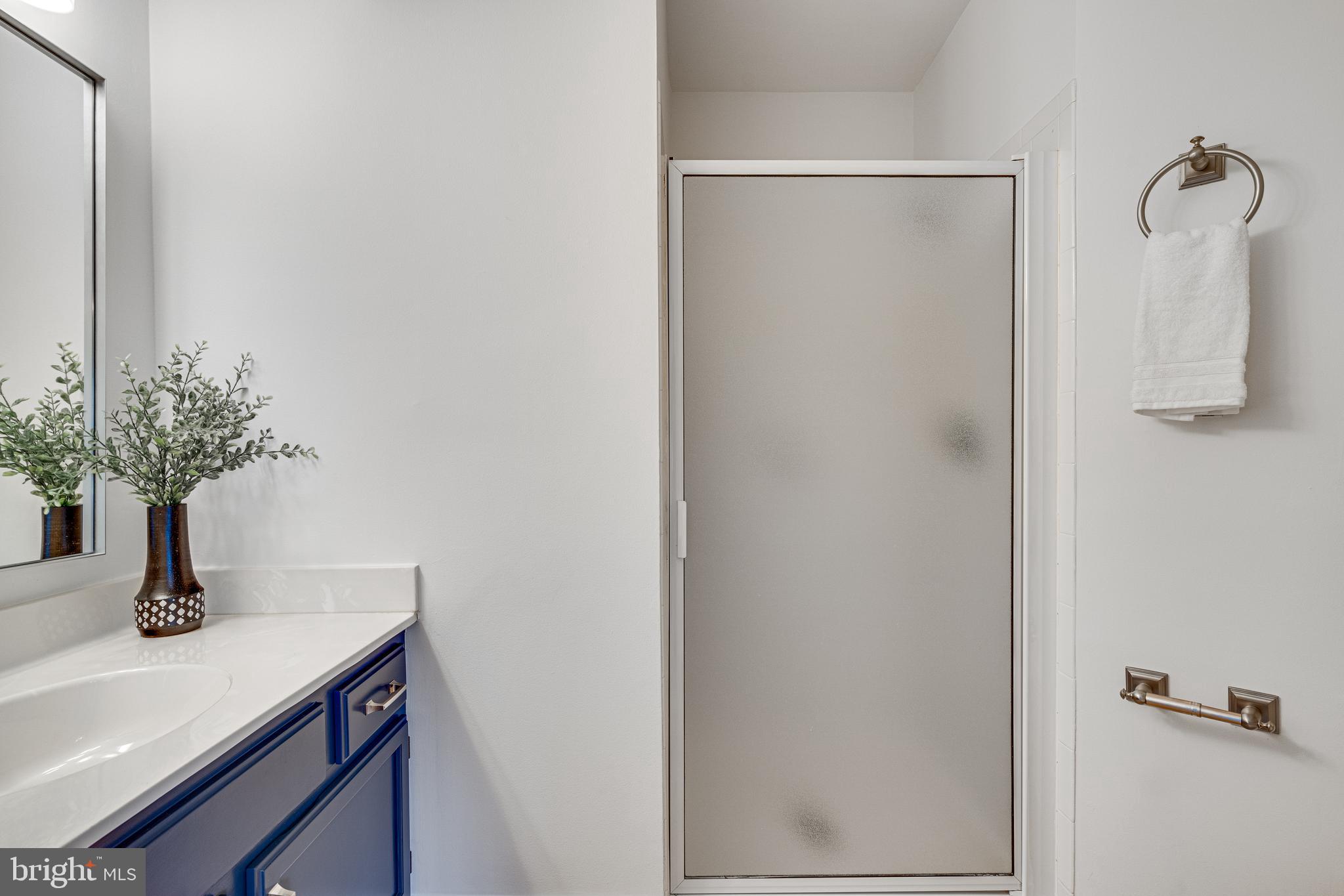 6037 CURTIER DRIVE C 6037C