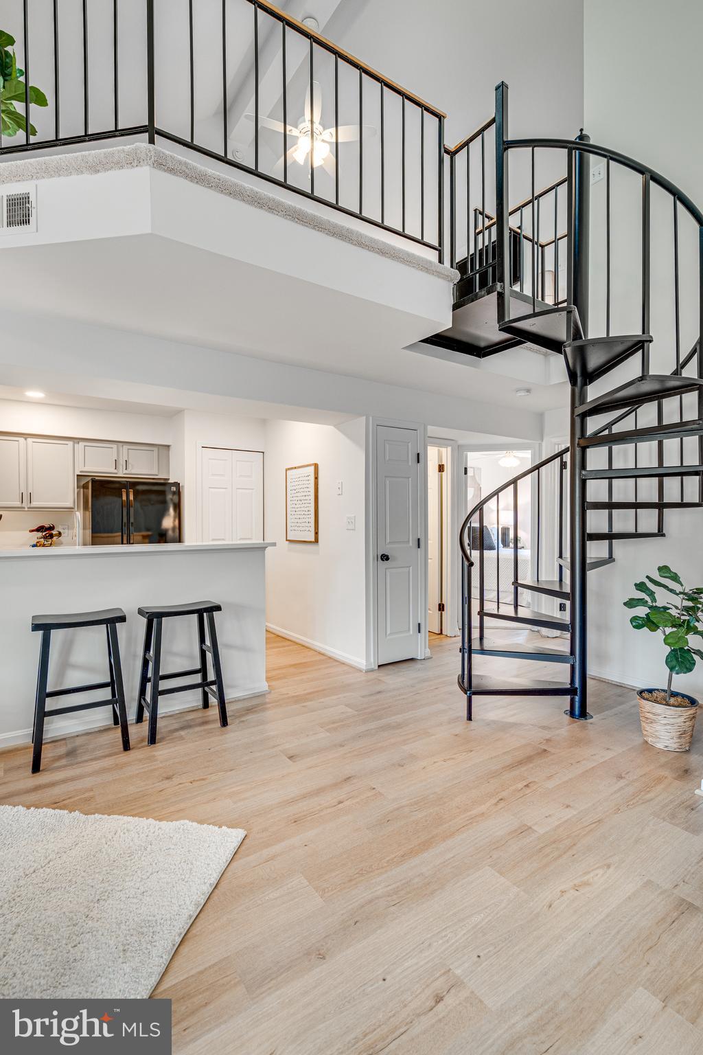 6037 CURTIER DRIVE C 6037C