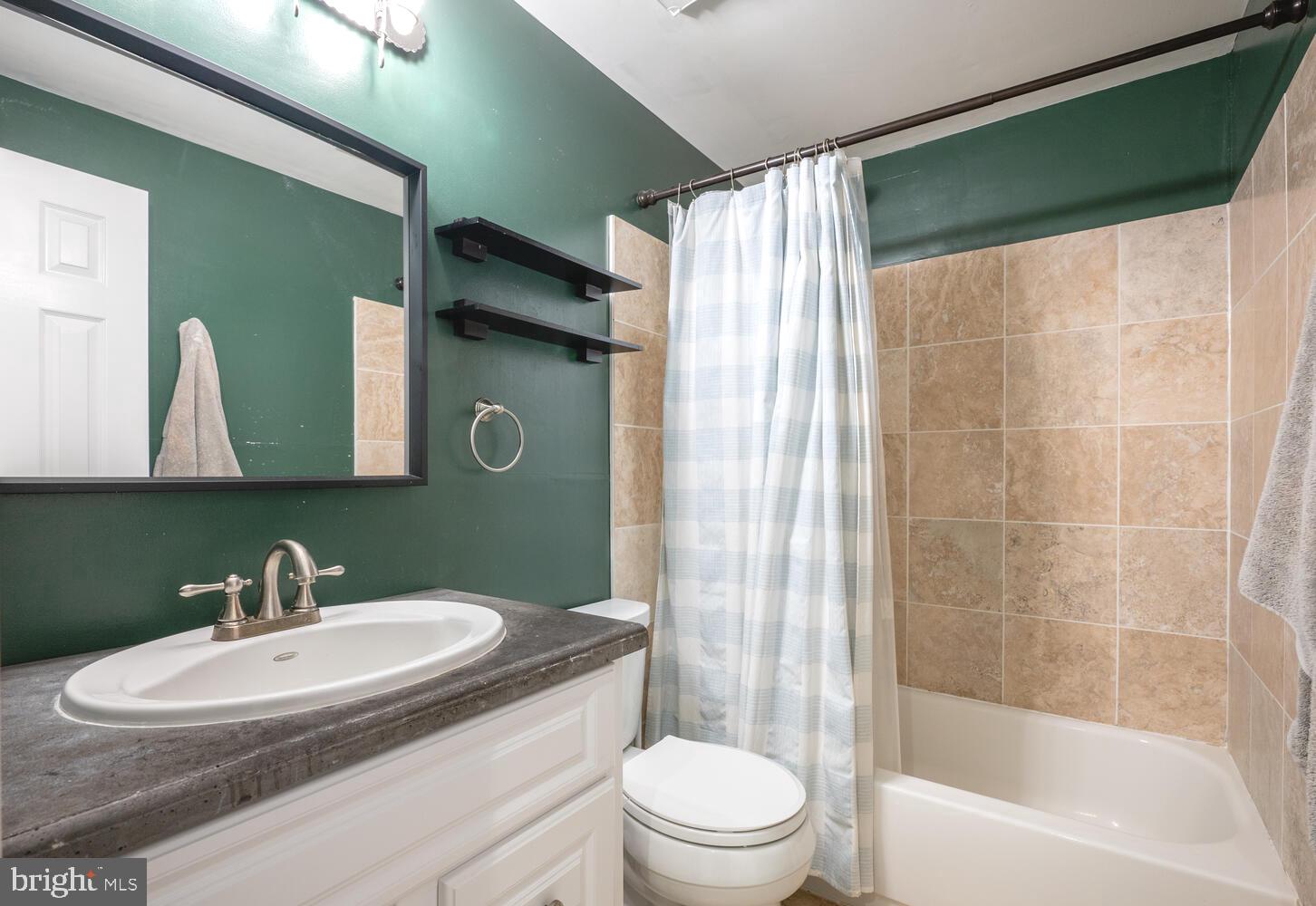 6310 CHIMNEY WOOD COURT