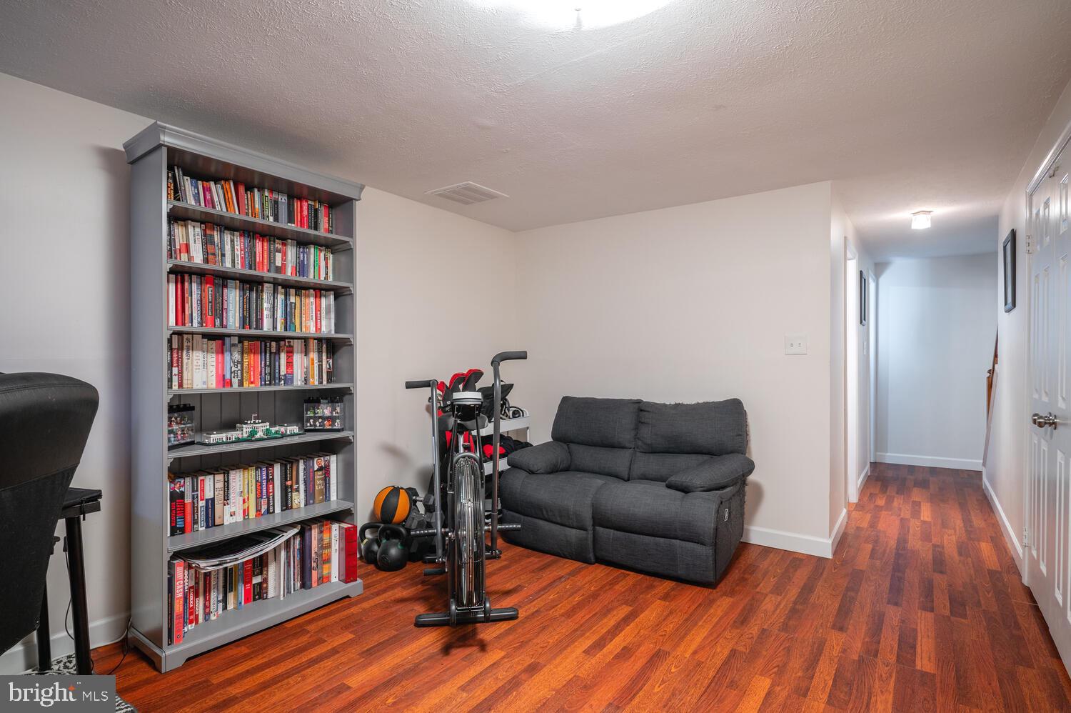 6310 CHIMNEY WOOD COURT