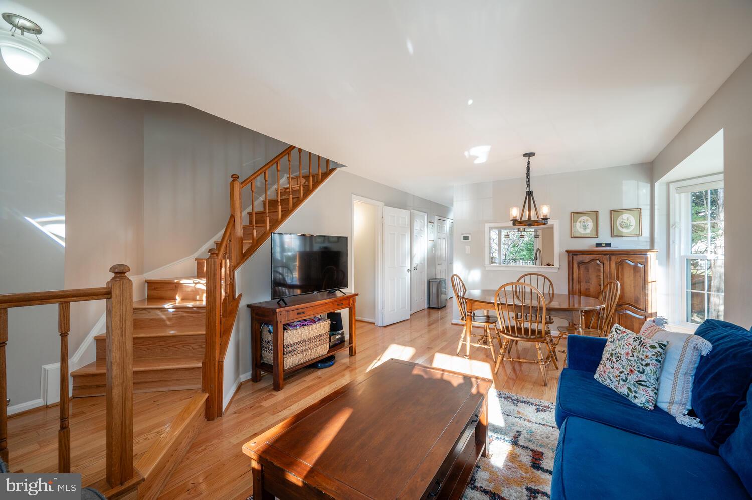 6310 CHIMNEY WOOD COURT