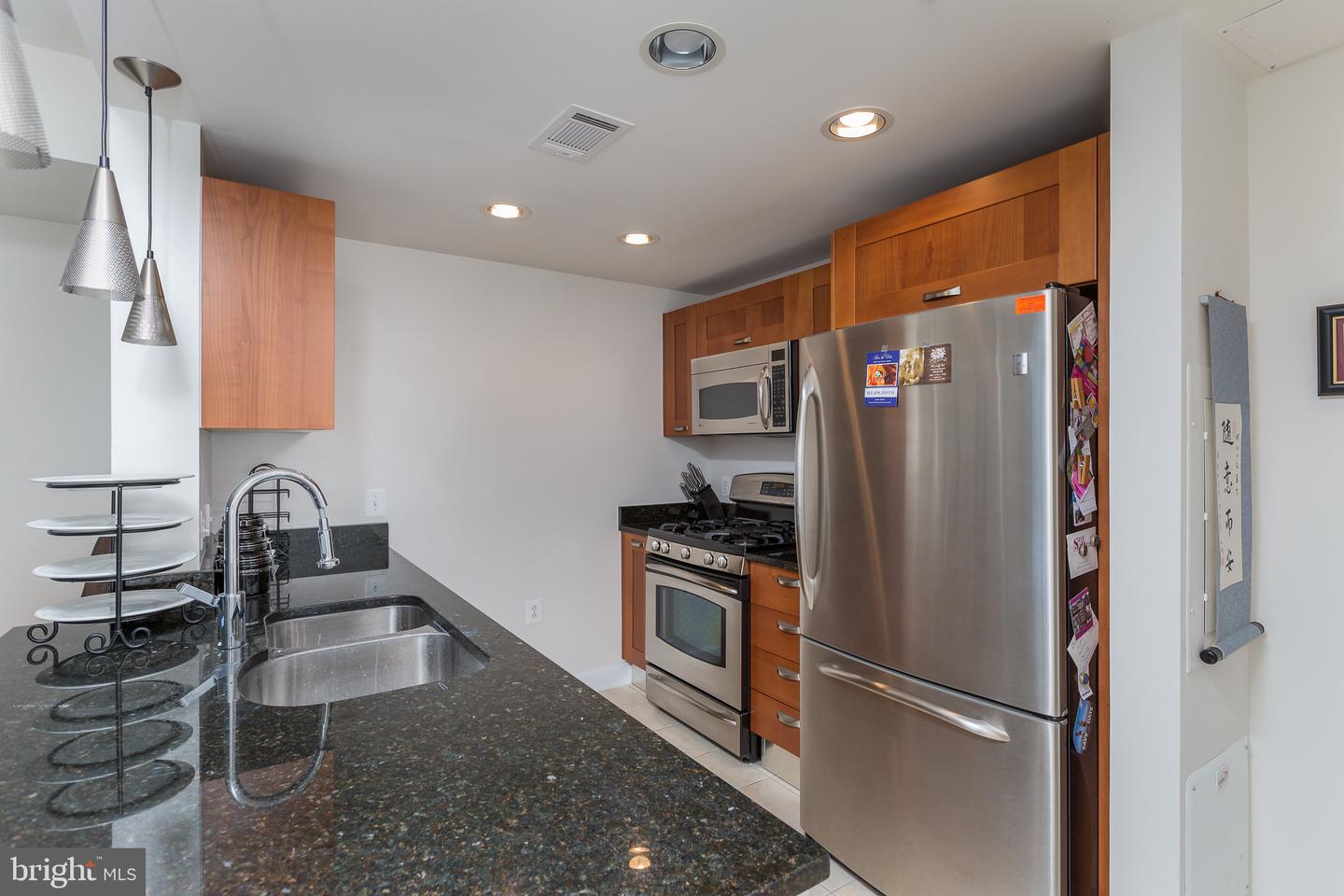 2451 Midtown Ave #724