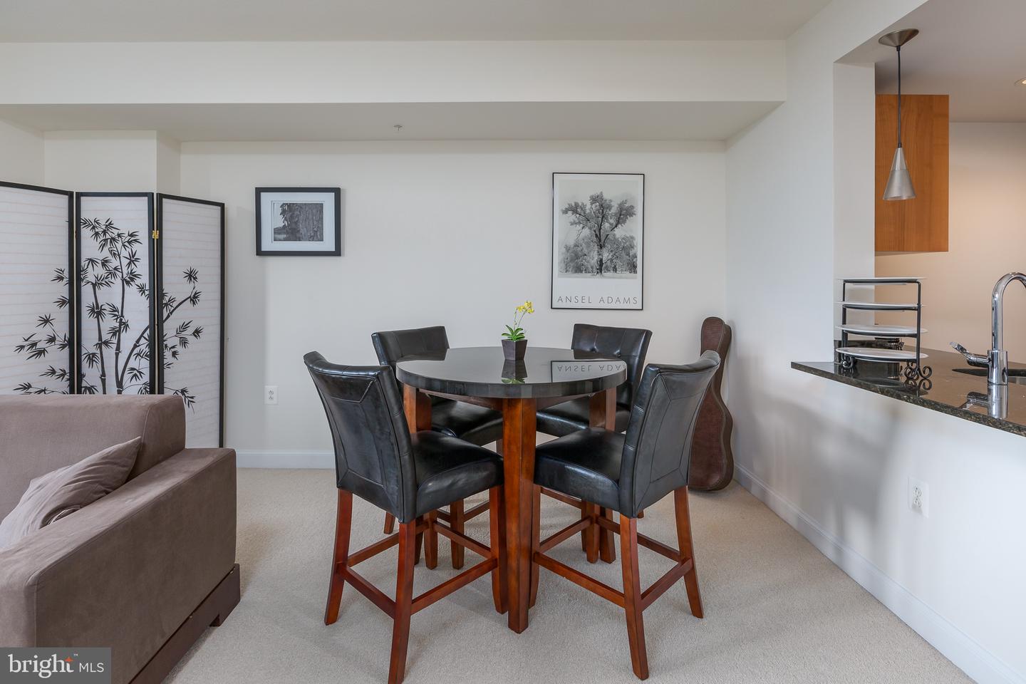 2451 Midtown Ave #724