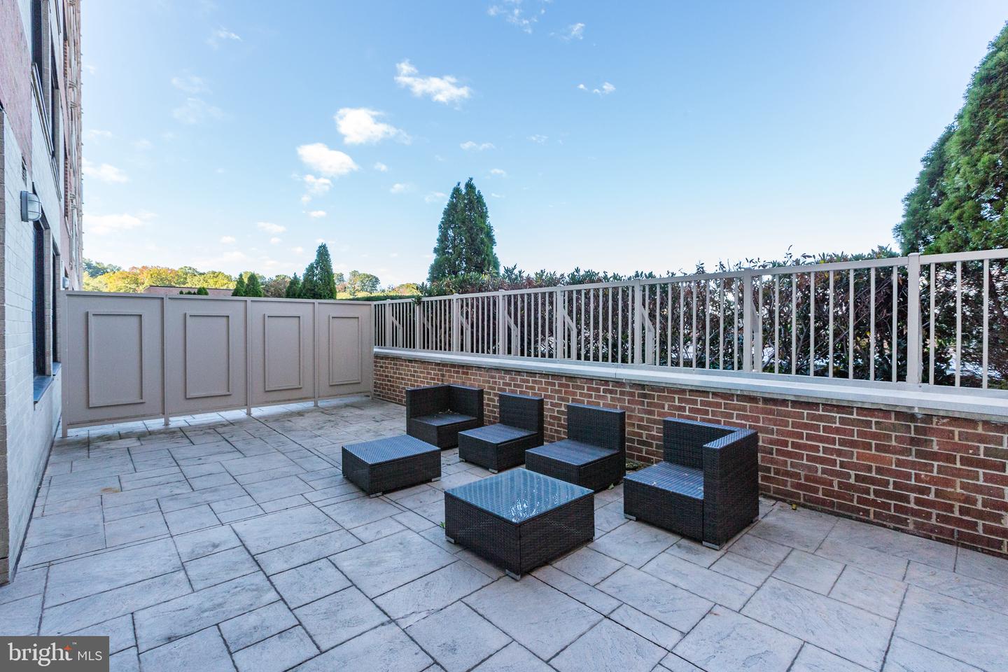 2451 Midtown Ave #724