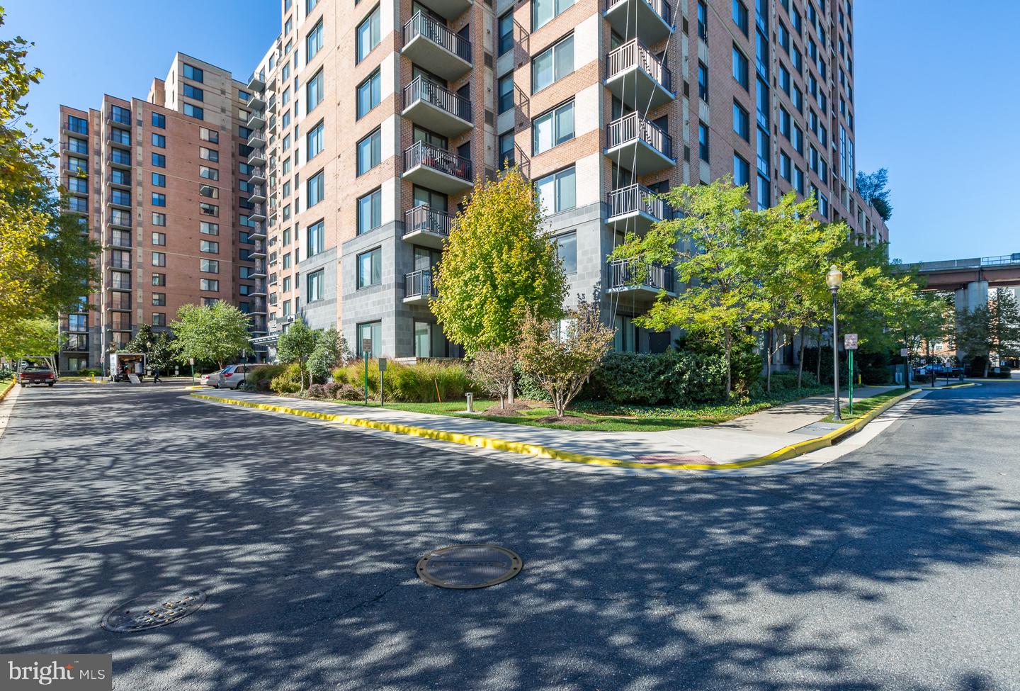 2451 Midtown Ave #724