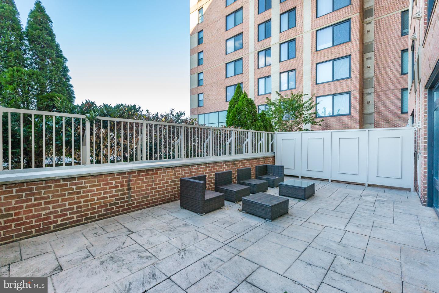 2451 Midtown Ave #724