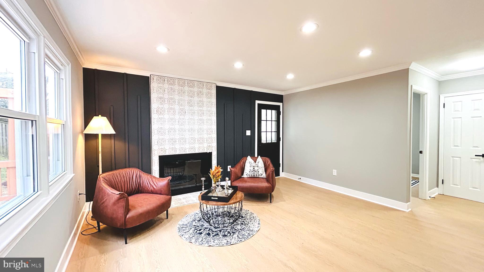 3902 FLAGSTONE TERRACE