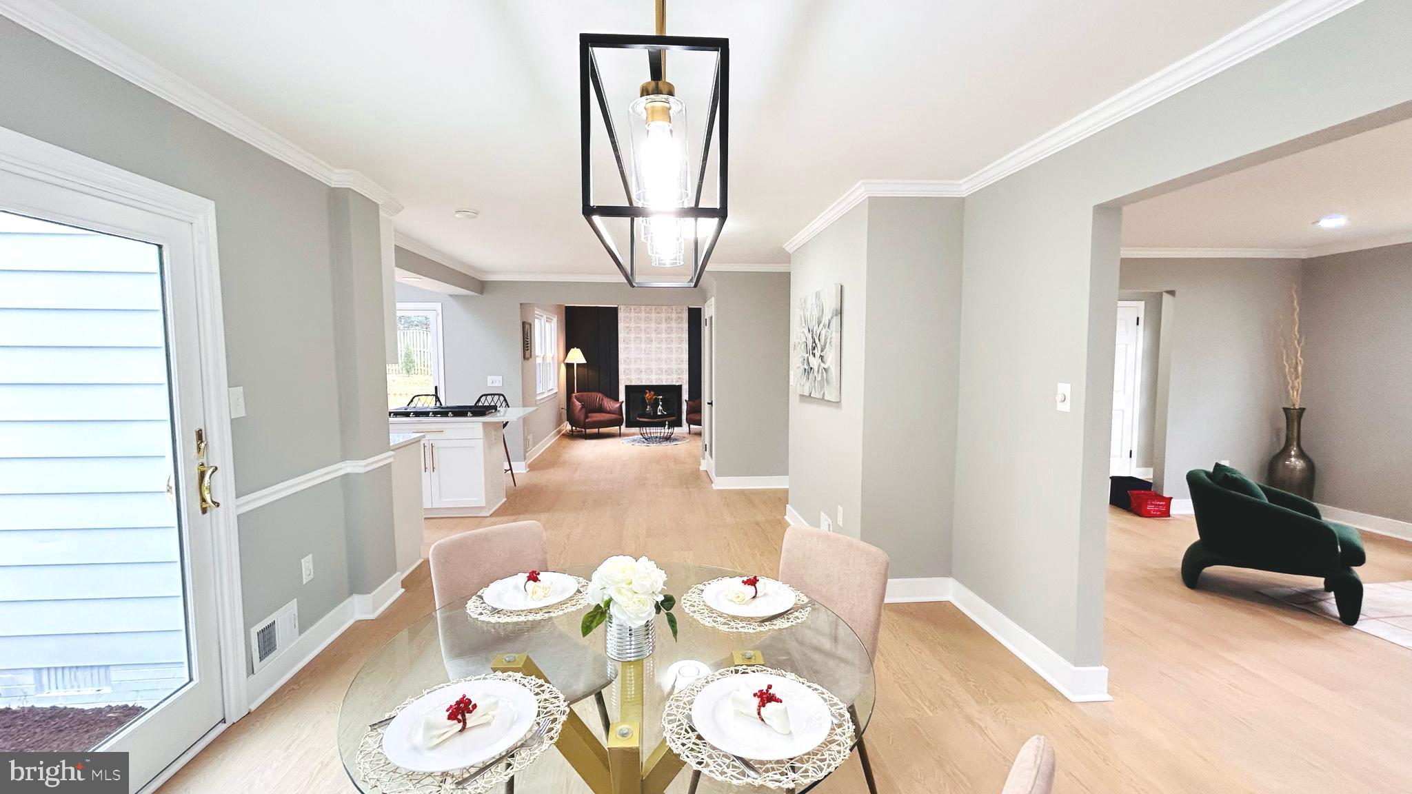 3902 FLAGSTONE TERRACE