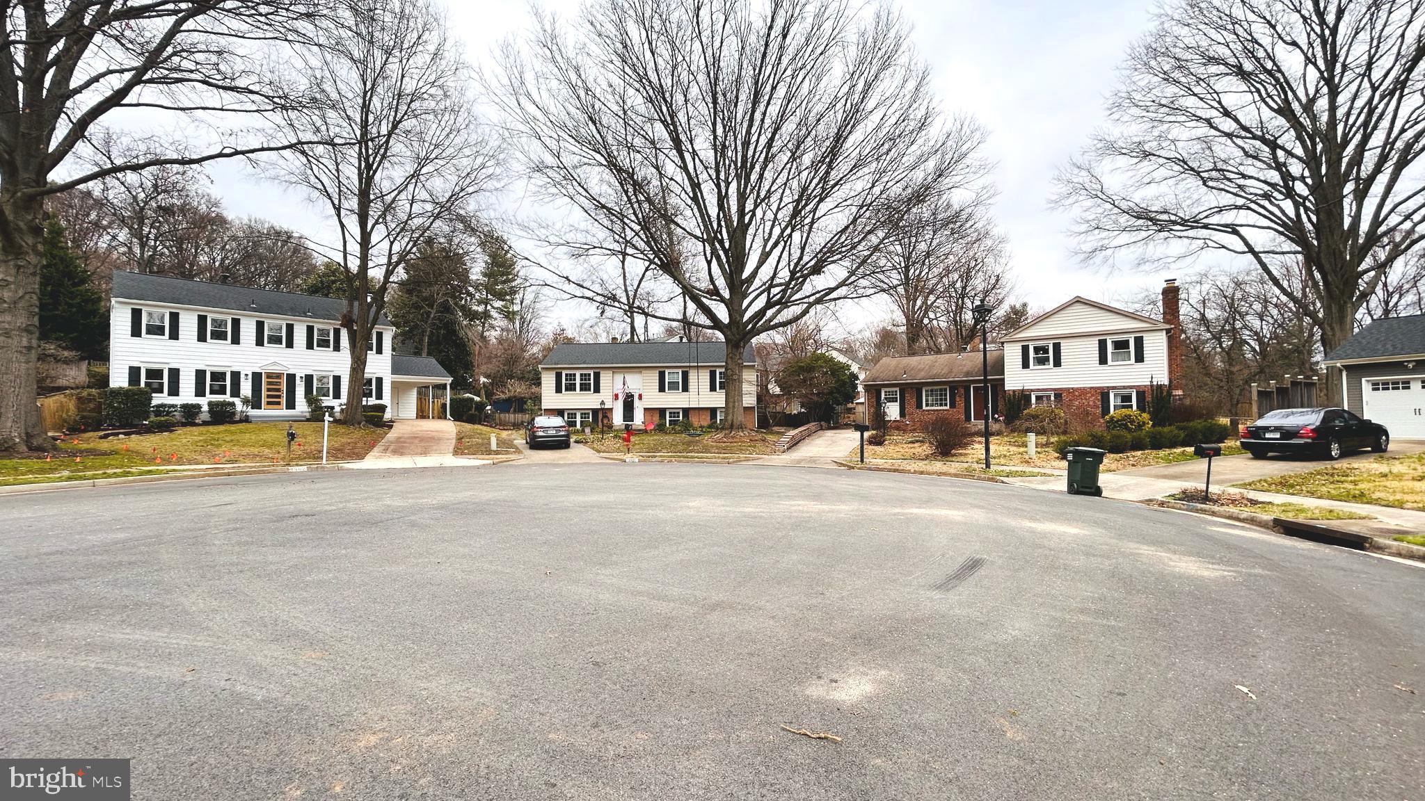 3902 FLAGSTONE TERRACE