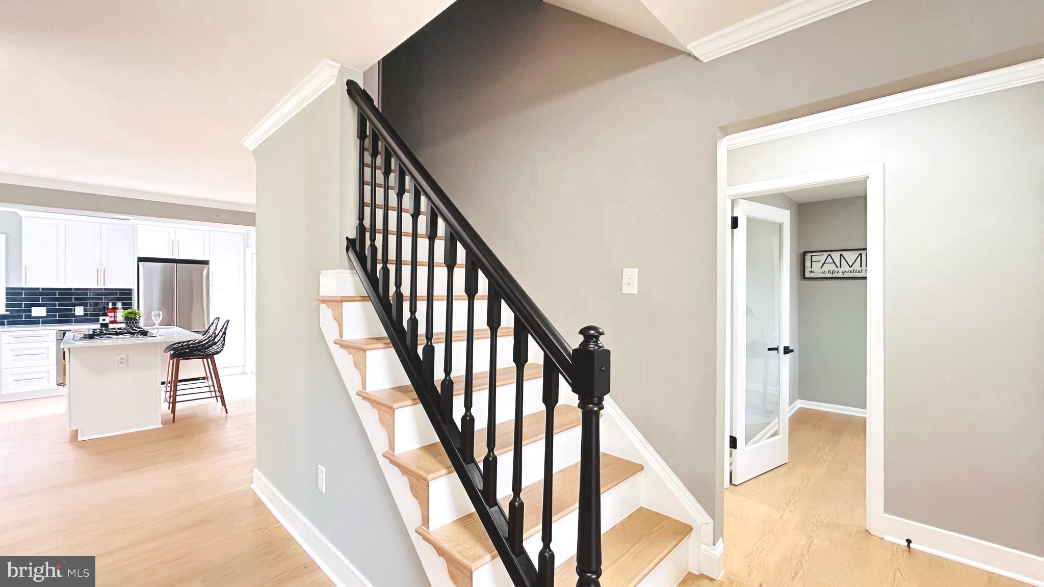 3902 FLAGSTONE TERRACE