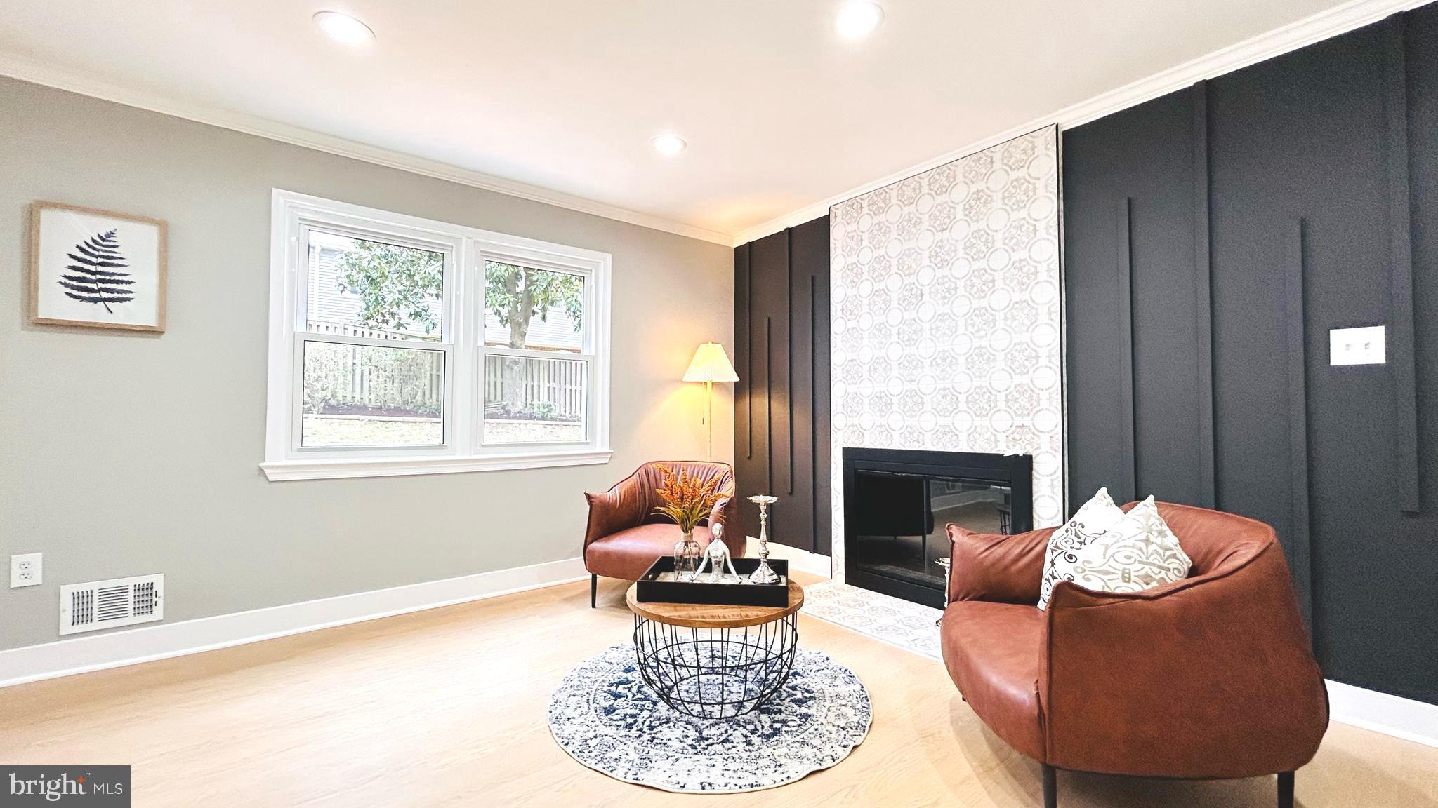 3902 FLAGSTONE TERRACE