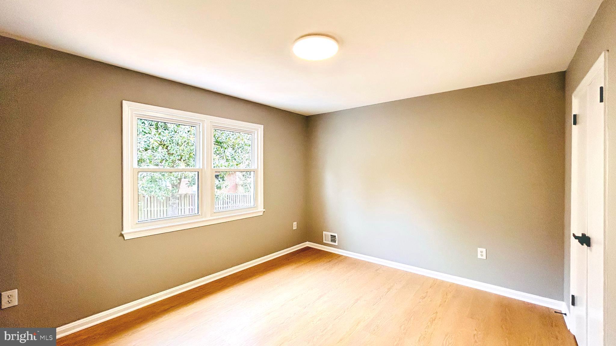 3902 FLAGSTONE TERRACE