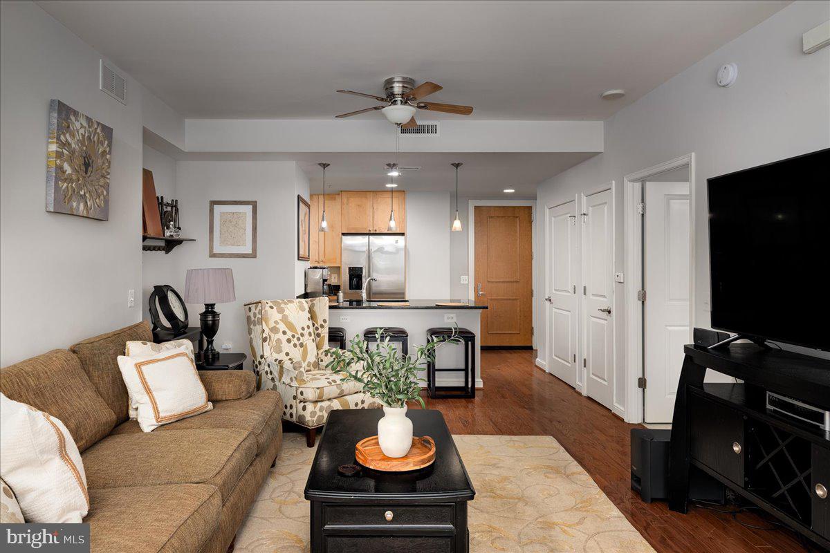 11990 MARKET STREET 904