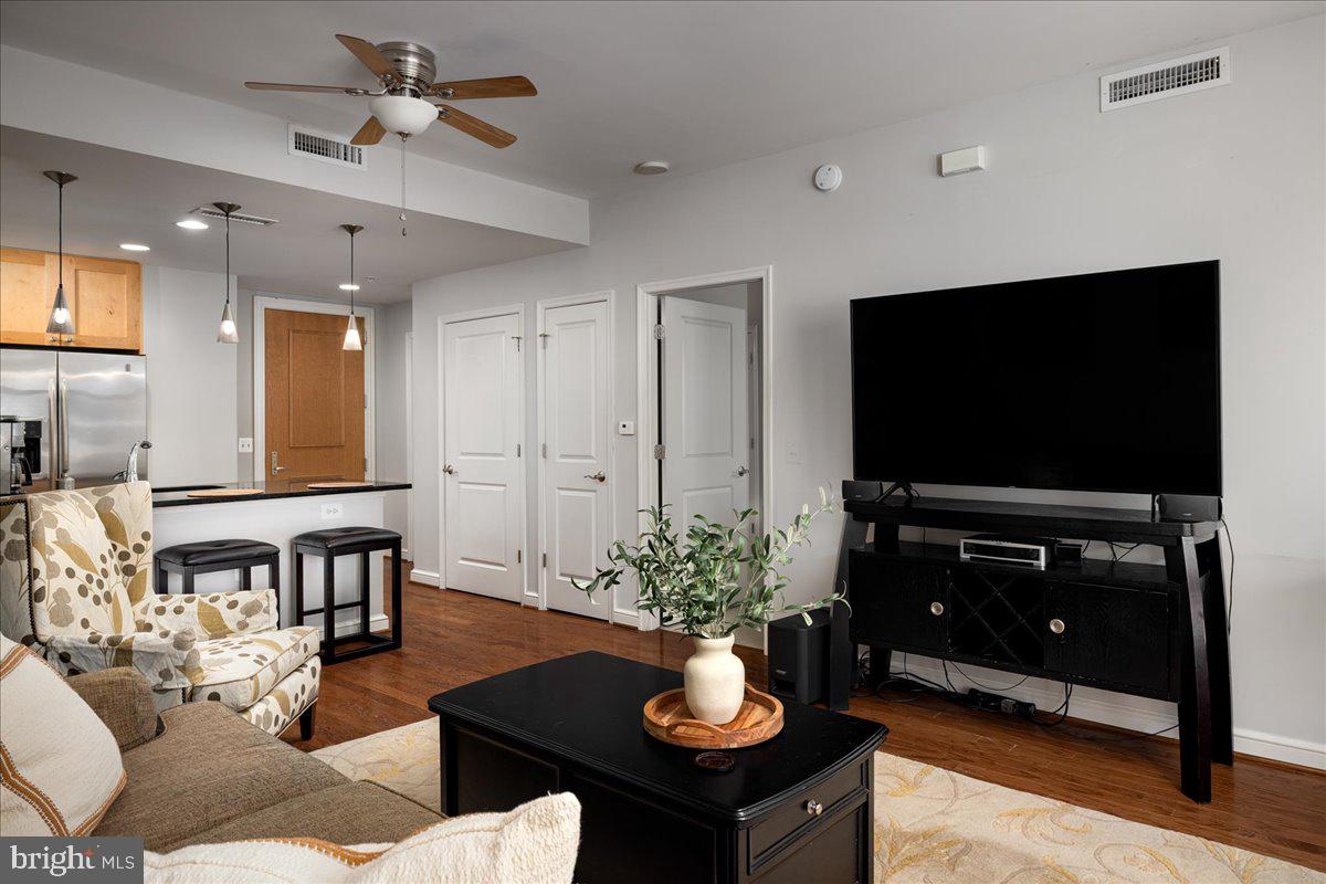 11990 MARKET STREET 904