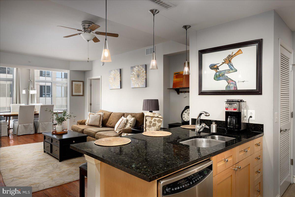 11990 MARKET STREET 904