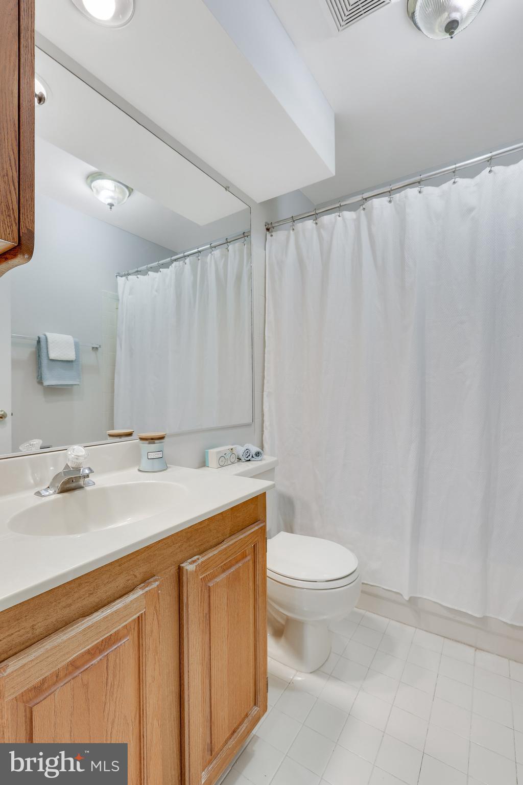 1487 POWELLS TAVERN PLACE