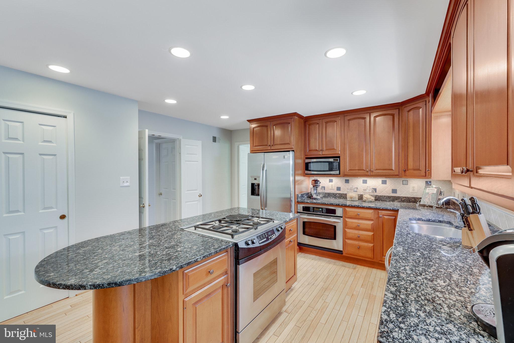 1487 POWELLS TAVERN PLACE