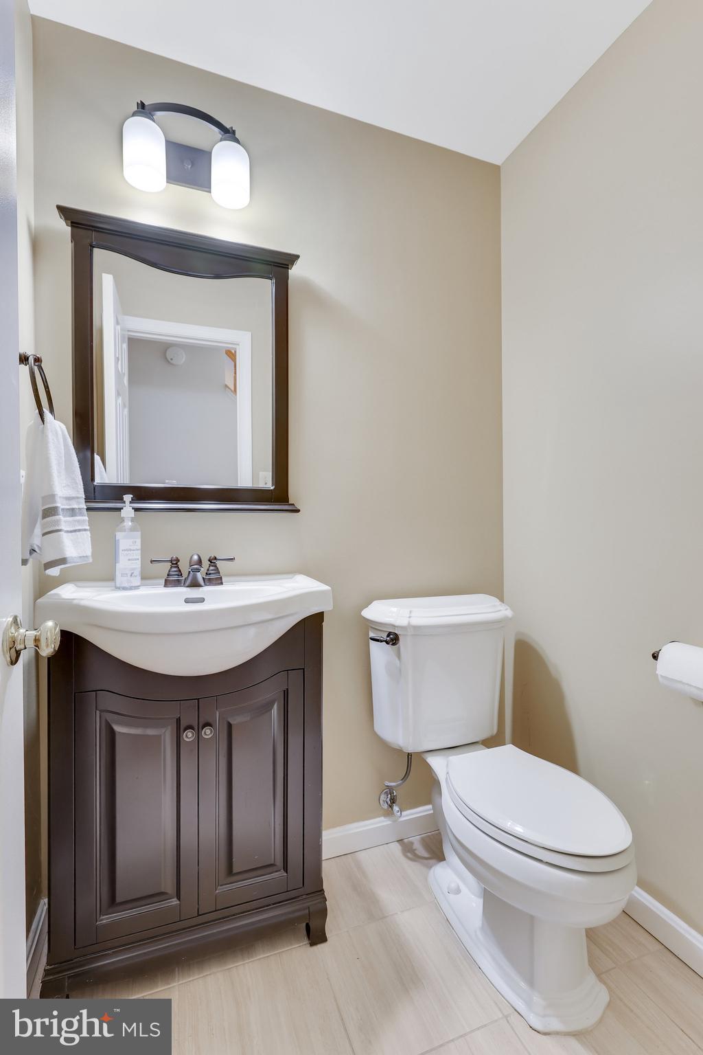 1487 POWELLS TAVERN PLACE