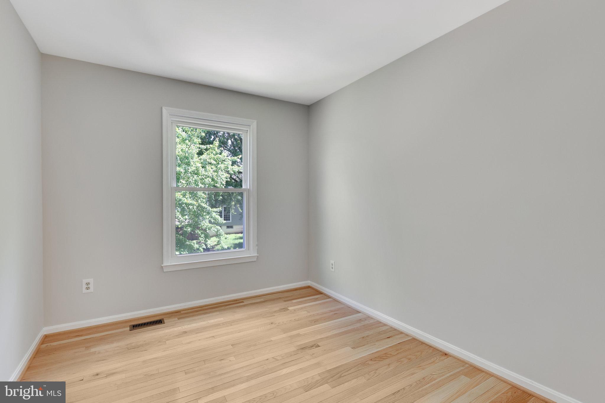 1487 POWELLS TAVERN PLACE