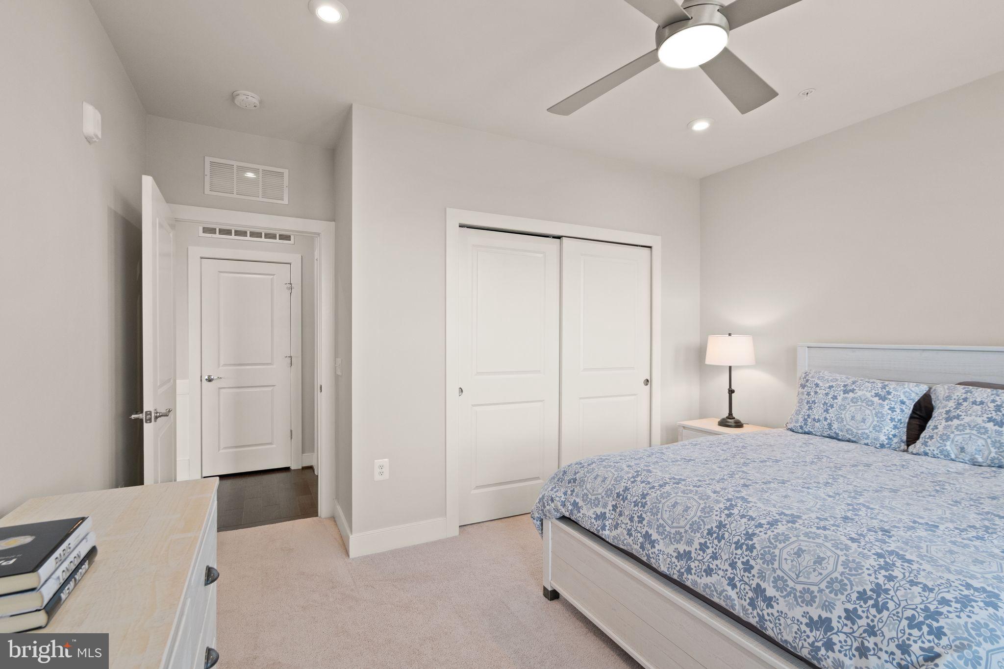 2319 FIELD POINT ROAD 401