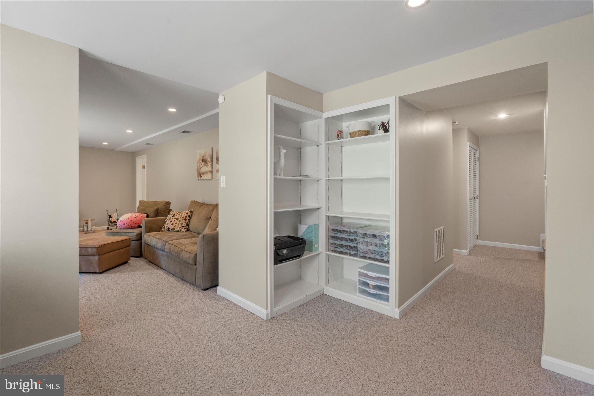 10904 SPURLOCK COURT