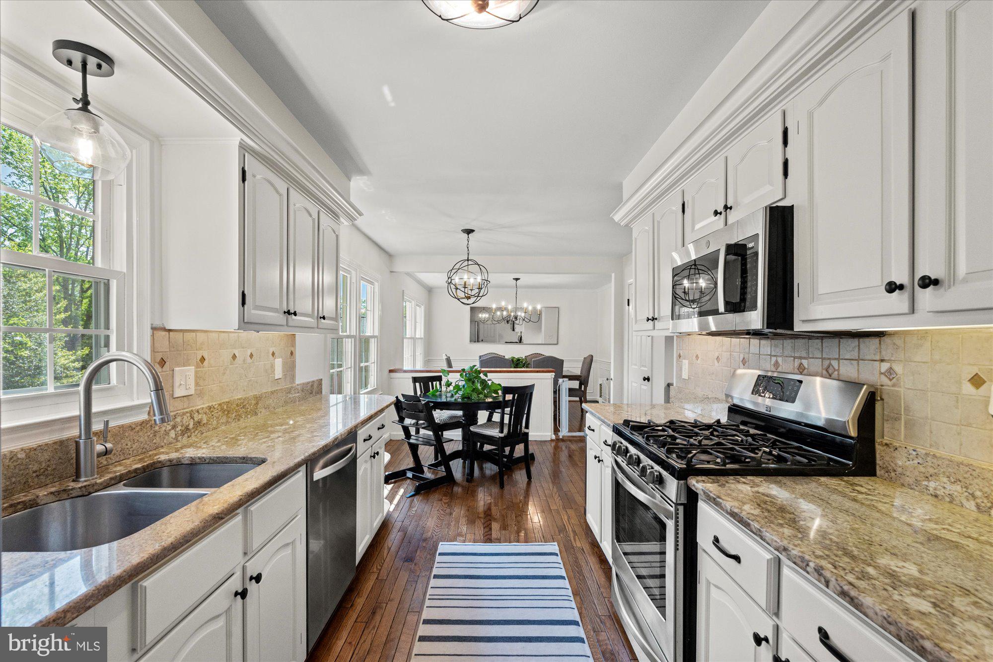 10904 SPURLOCK COURT