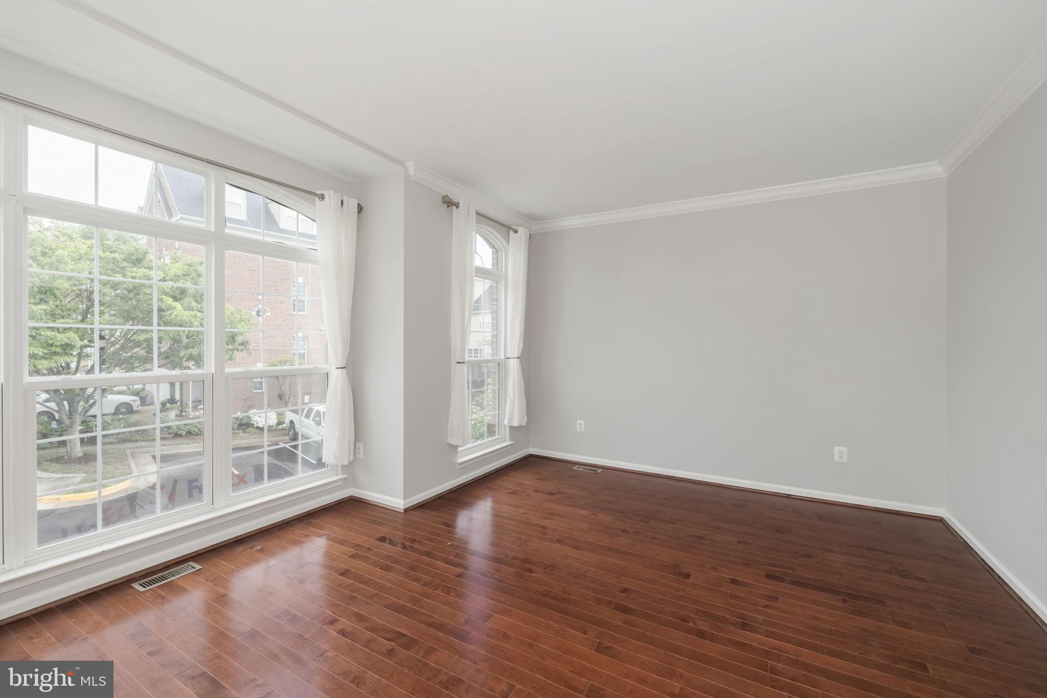 6452 WATERFIELD ROAD