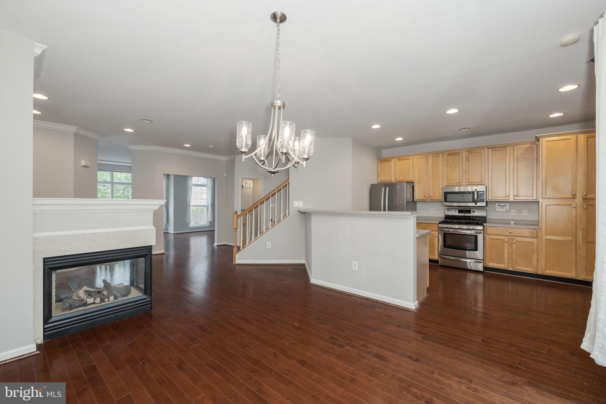 6452 WATERFIELD ROAD