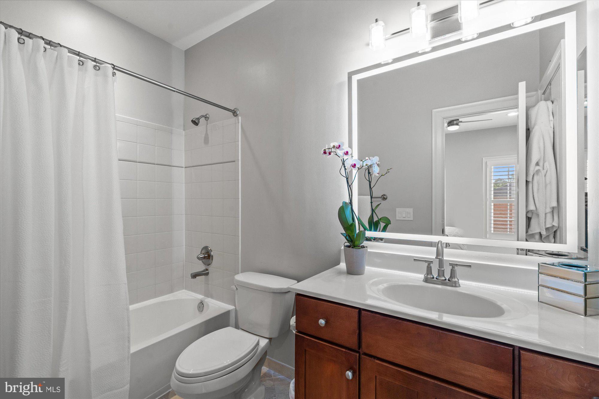 8410 TYSONS TRACE COURT