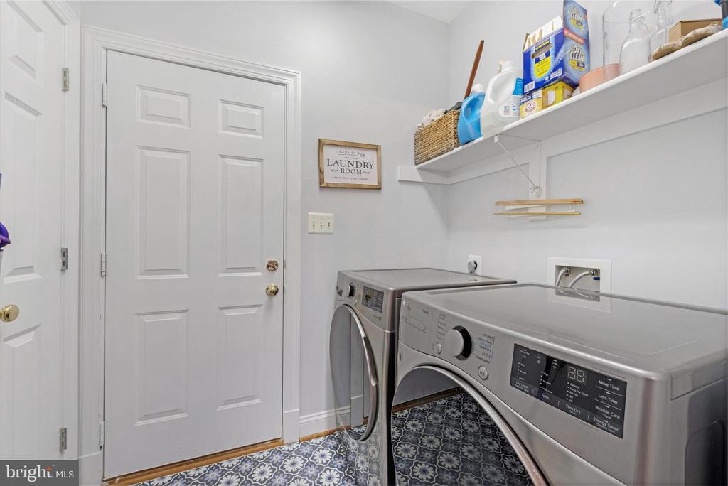 1616 NORAL PLACE